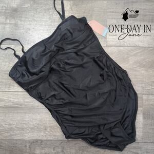 Smismivo Twist Front One Piece Swimsuit Size XL